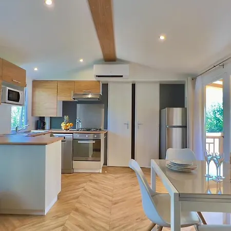 Mobile L'esterel Camping Siblu 4**** Fréjus